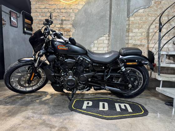 HARLEY-DAVIDSON NIGHTSTER SPECIAL 